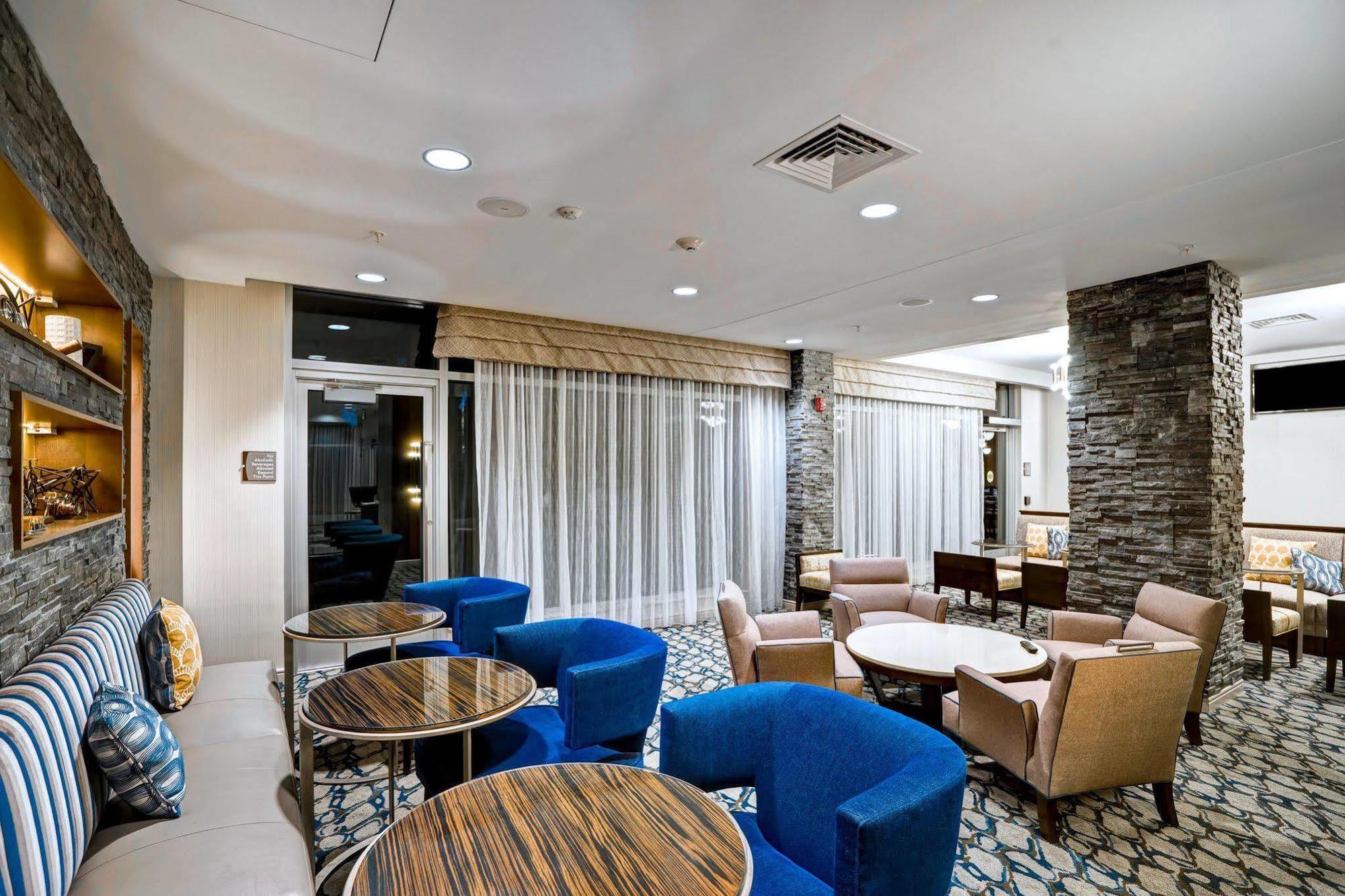 Courtyard By Marriott Boston Westborough Otel Dış mekan fotoğraf