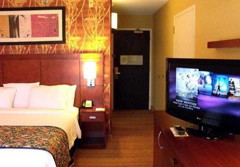 Courtyard By Marriott Boston Westborough Otel Oda fotoğraf